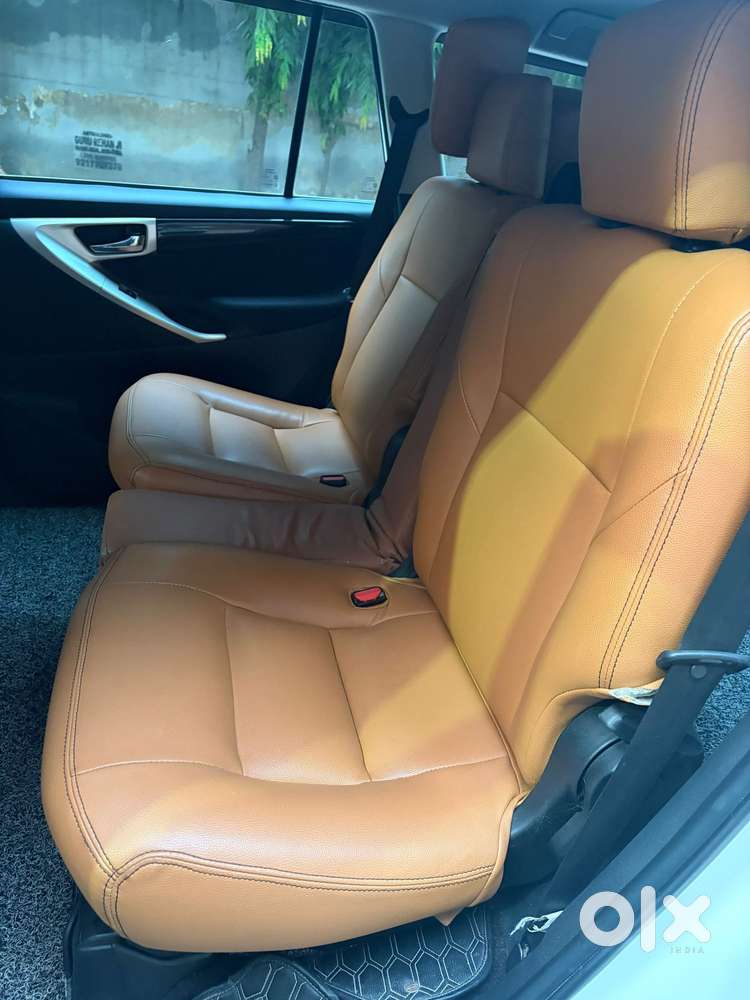 Toyota Innova Crysta 2.7 Vx Mt, 2019, Diesel