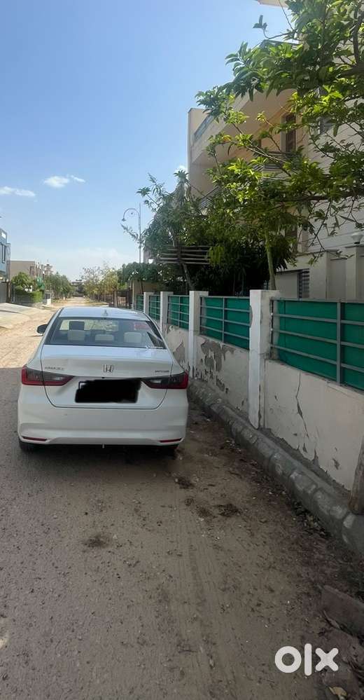 Honda Amaze Vx Petrol 2025