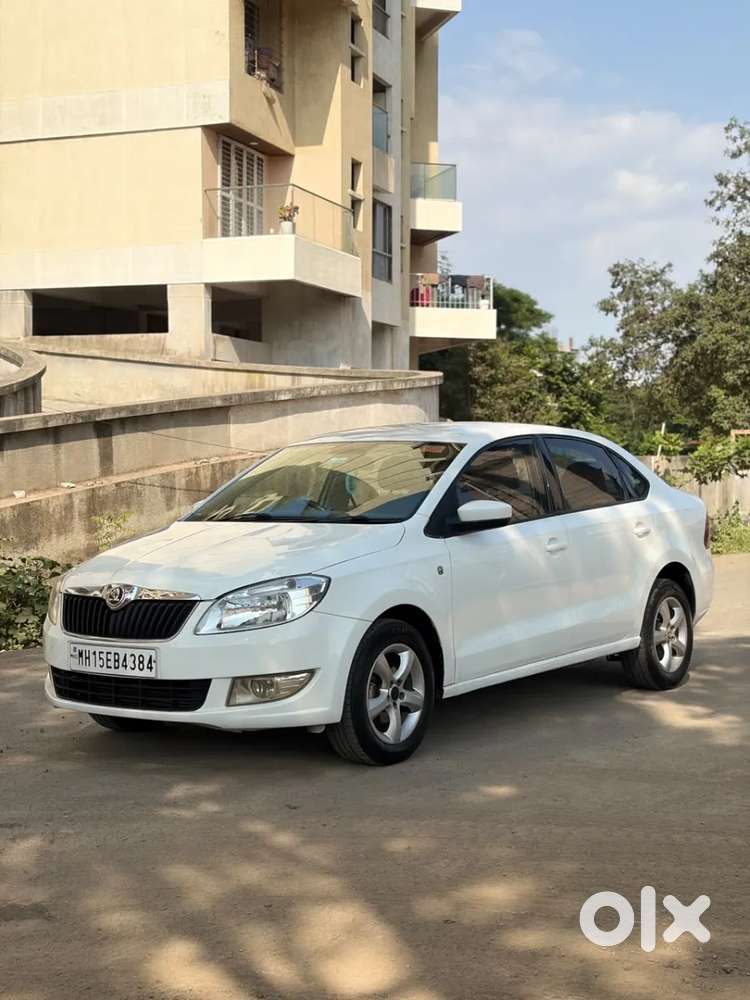 Skoda Rapid 1.6 Tdi Ambition, 2014, Diesel