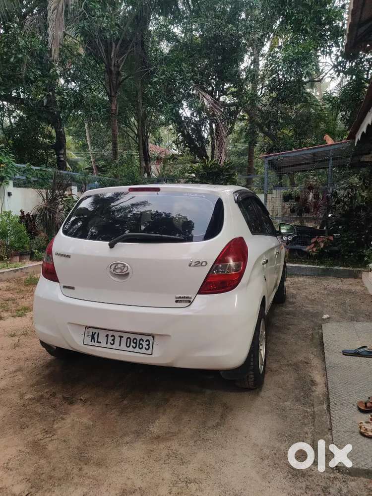 Hyundai I20 Diesel 2009. White Colour