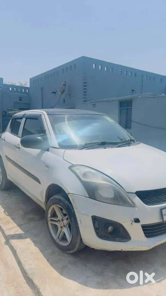 Swift Dzire Petrol 1900 Year