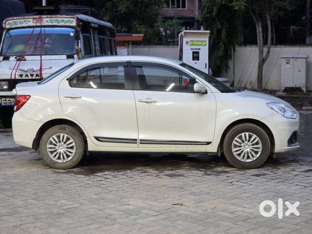 Maruti Suzuki Dzire 1.2 Vxi, 2020, Petrol