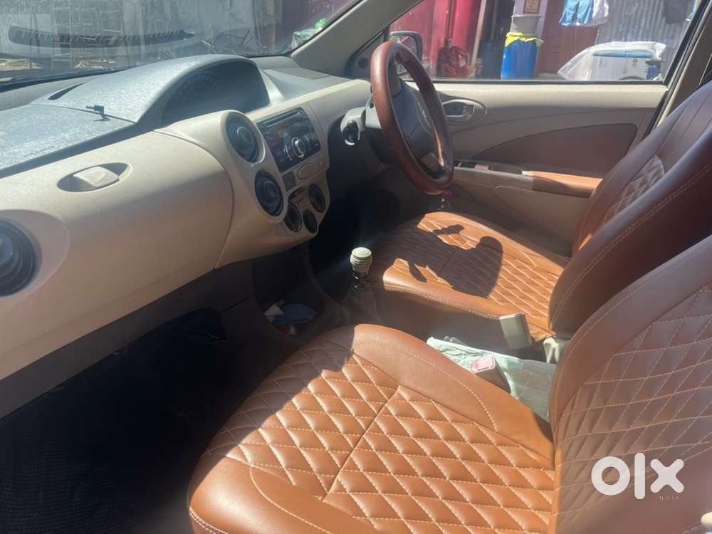 Toyota Etios Liva 2015