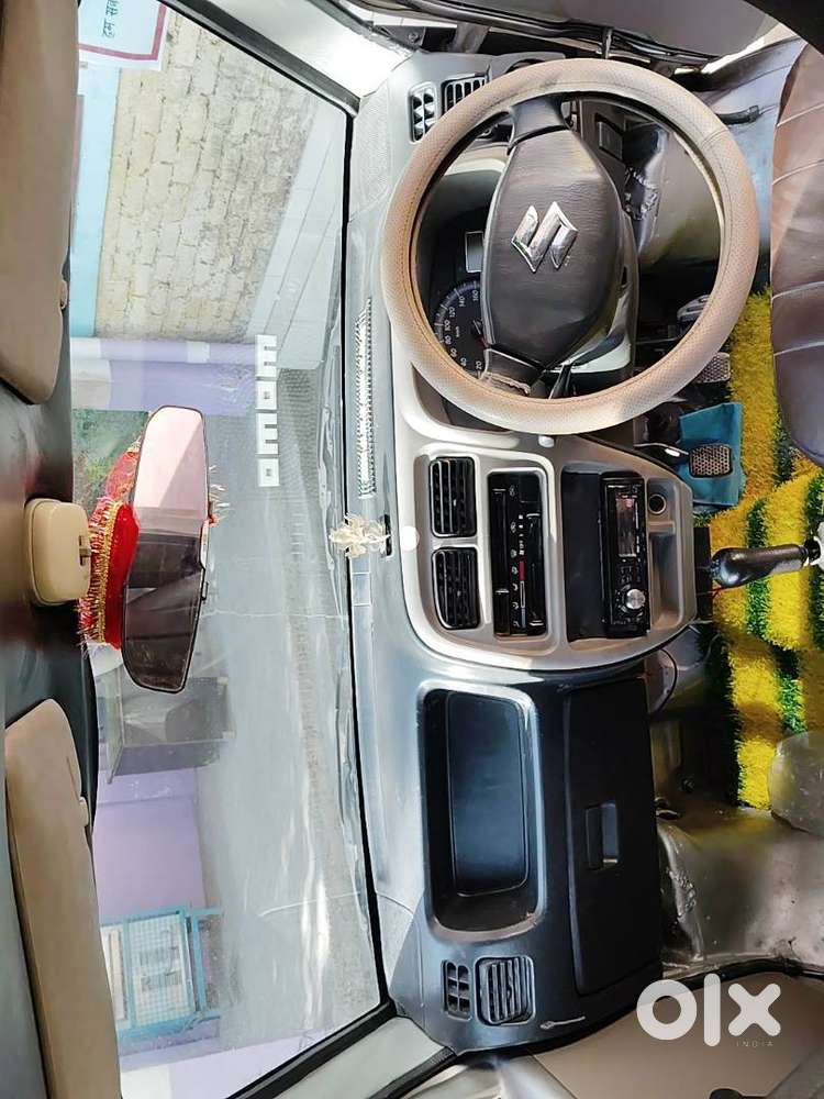 Maruti Suzuki Eeco 2011