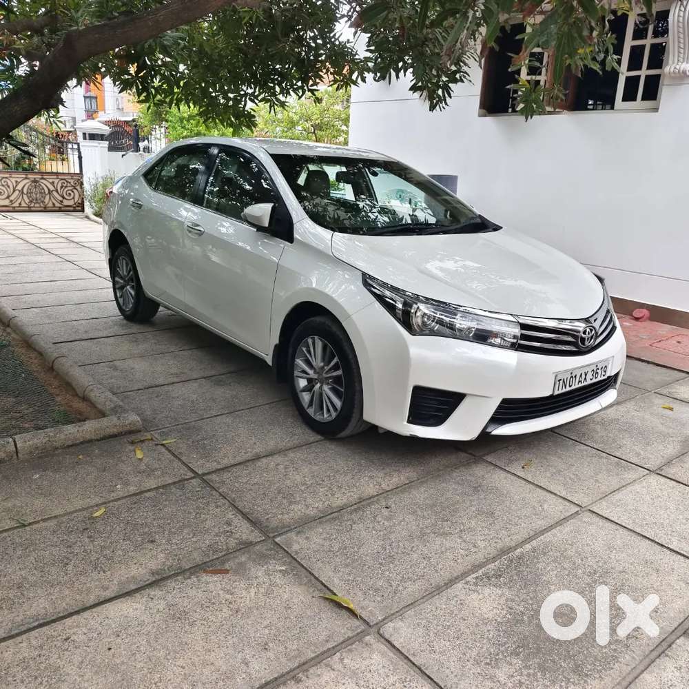 Toyota Corolla Altis 1.4 Manual 2014