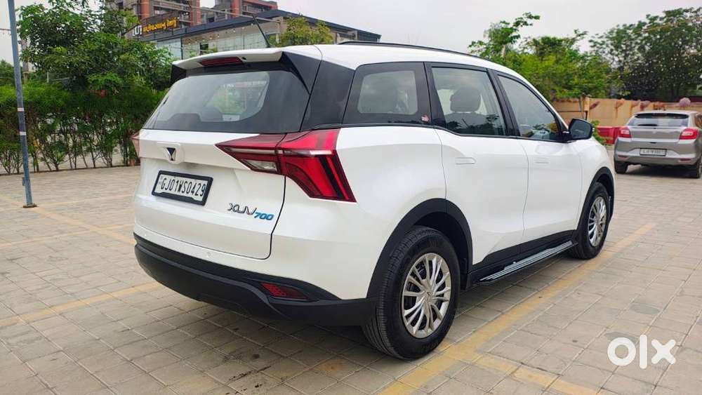 Mahindra Xuv700 2.2 Ax 5 Diesel Mt 7 Str, 2024