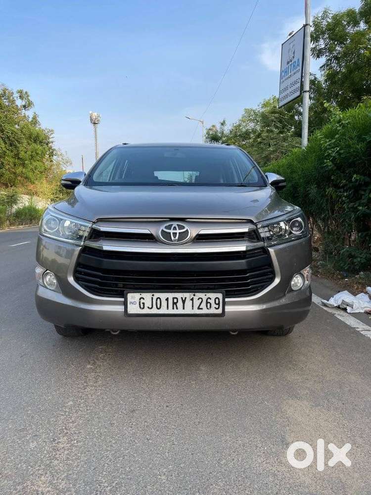 Toyota Innova Crysta 2.8 Z, 2017, Diesel