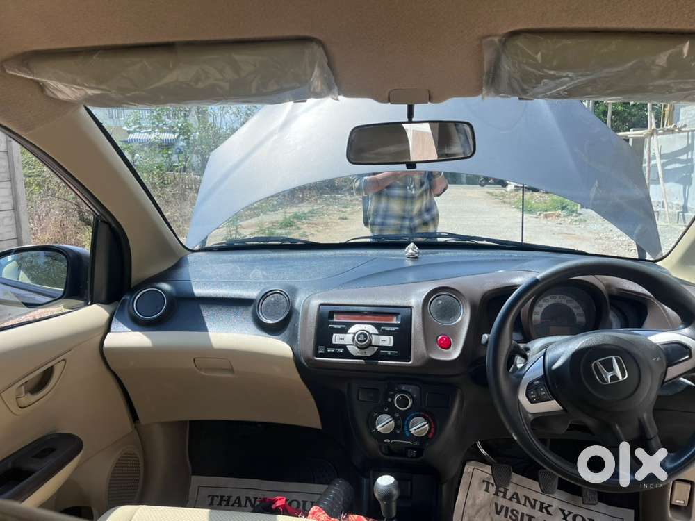 Honda Brio 2011 Petrol Well Maintained