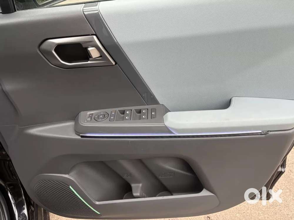 Kia Syros, 2025, Petrol