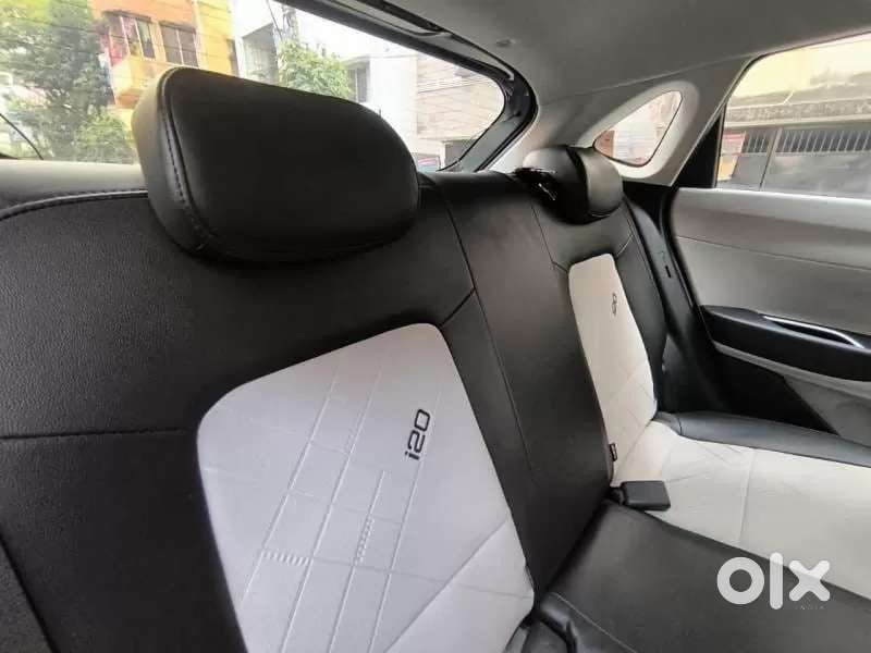 Hyundai I20 Asta (o) 1.2 Mt, 2024, Petrol