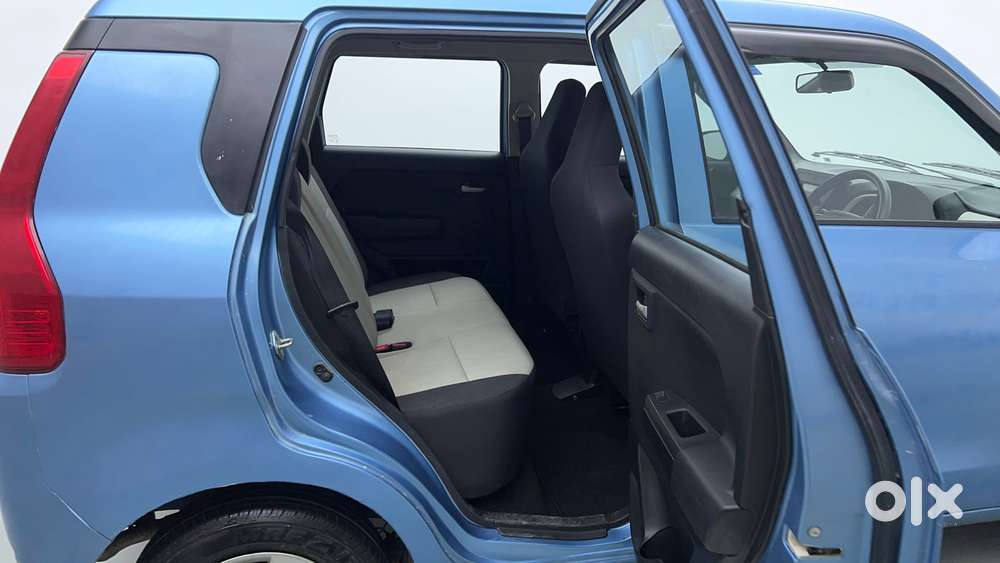 Maruti Suzuki Wagon R 1.0 Vxi Cng, 2022, Cng & Hybrids