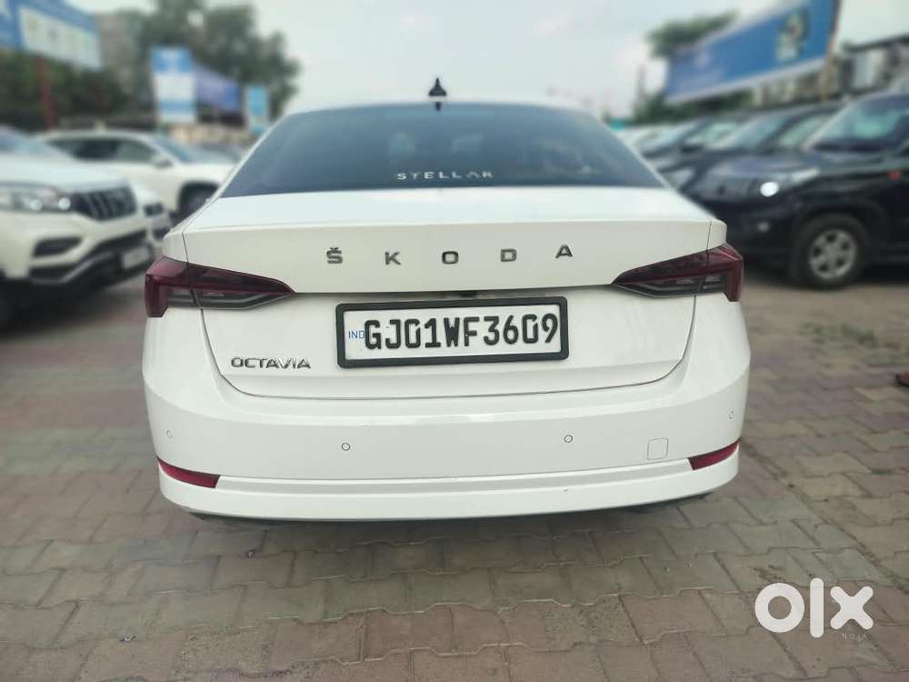 Skoda Octavia 2.0 L K Tsi At, 2022, Petrol