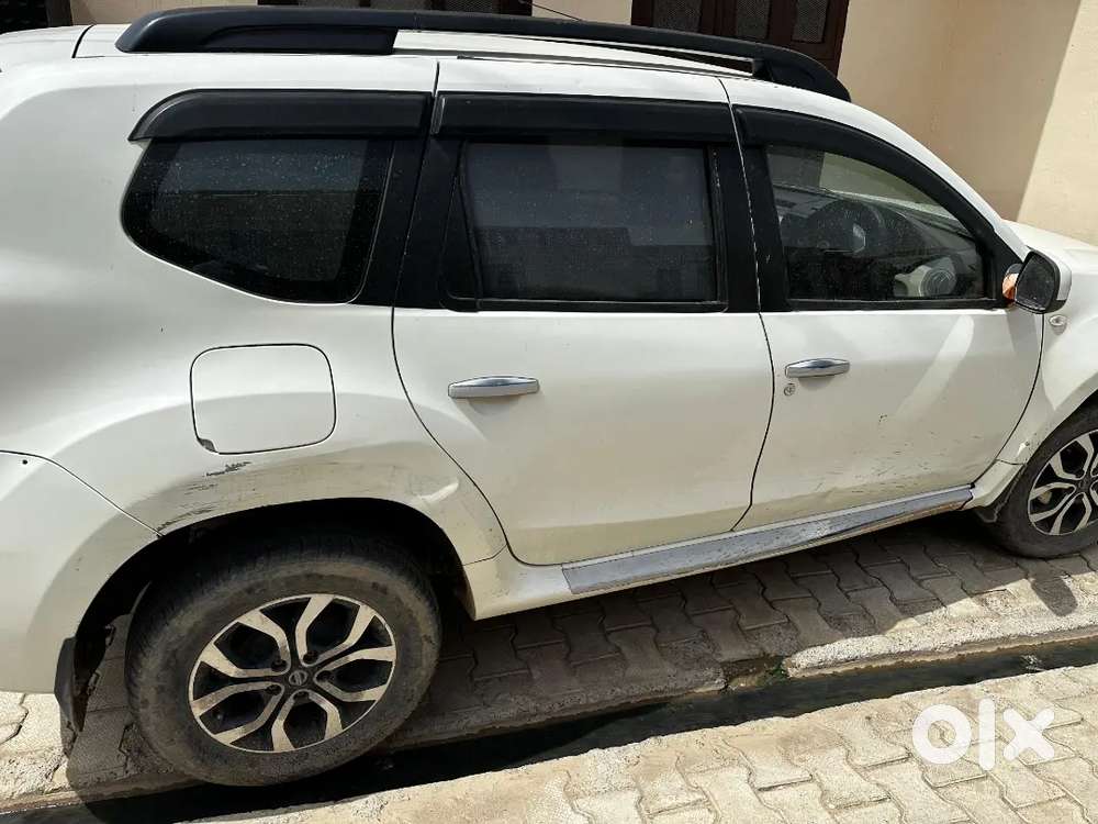 Nissan Terrano 2014