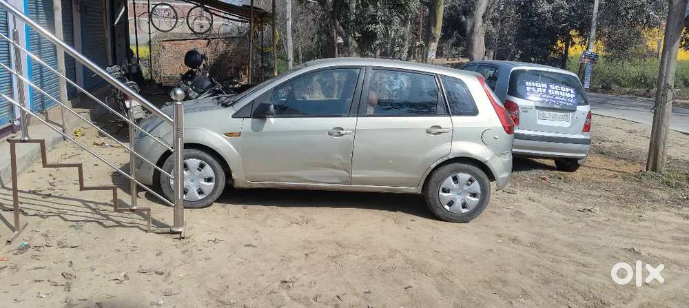 Ford Figo 2012