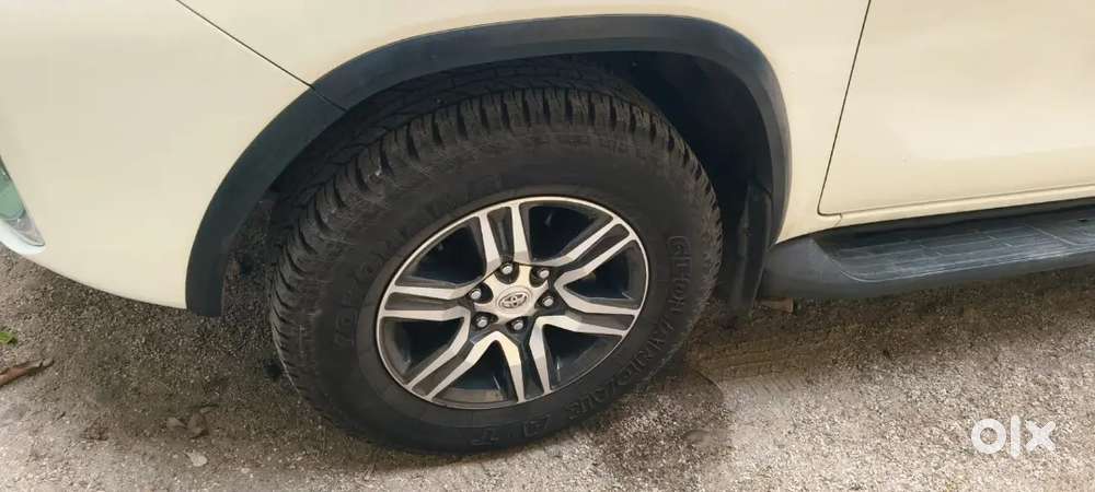 Toyota Fortuner 2021