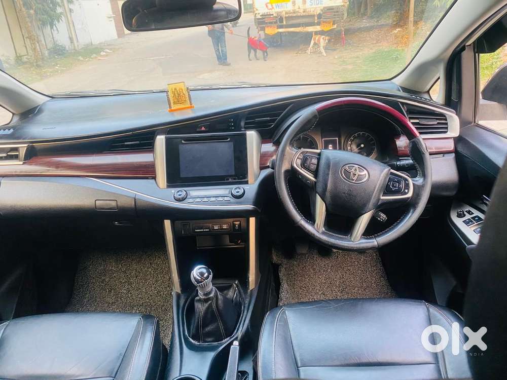 Toyota Innova Crysta 2.5z, 2016, Diesel