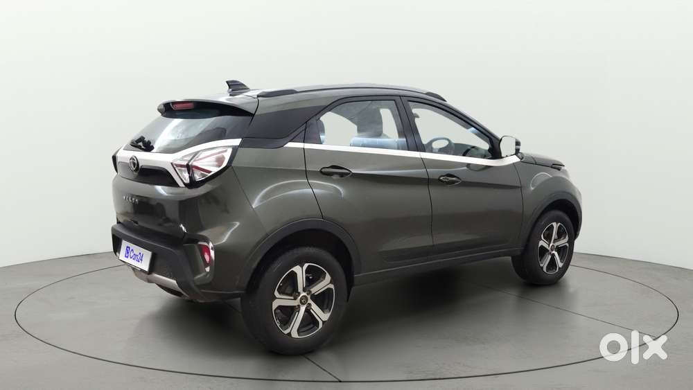 Tata Nexon 1.2 Revotron Xza Plus, 2022, Petrol