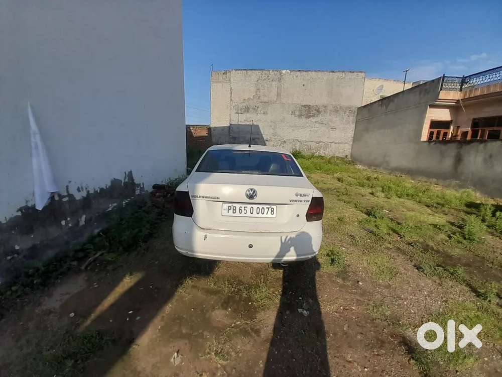 Volkswagen Vento 2011 Diesel 177000 Km Driven