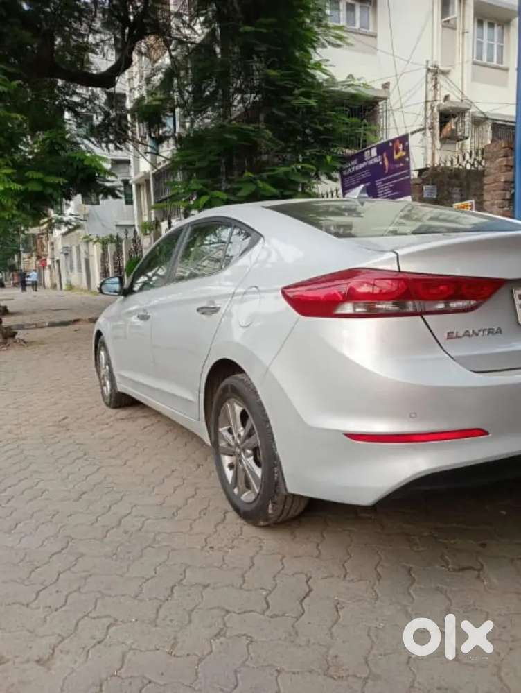 Hyundai Elantra 2018 Petrol Well Maintained