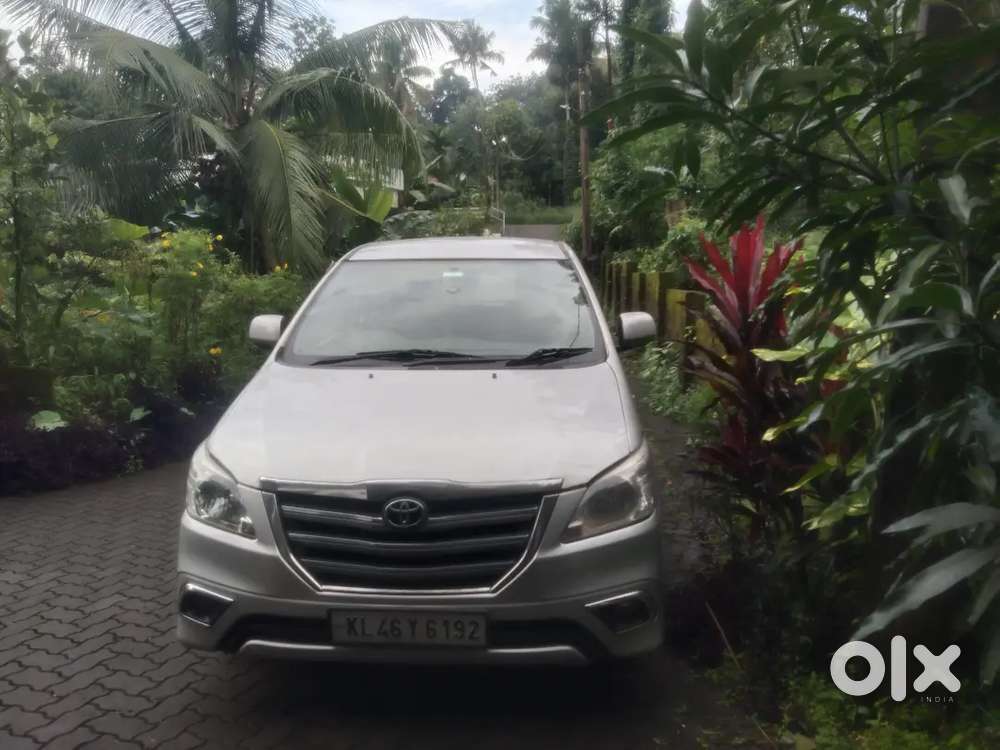 Toyota Innova 2012 Diesel With 4th Owner