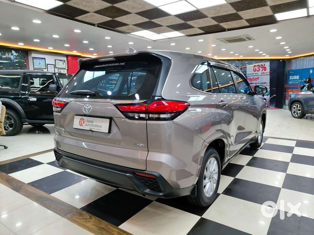 Toyota Innova Hycross 2.0 Vx Hybrid 8 Str, 2024, Petrol