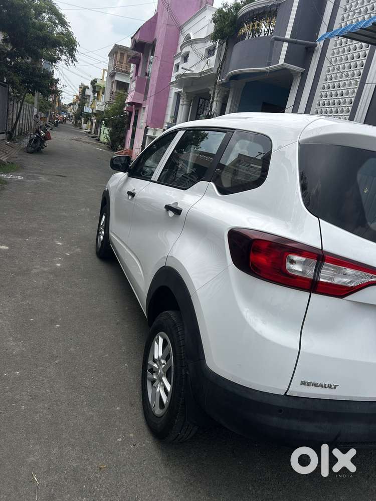 Renault Triber Rxl, 2024, Petrol