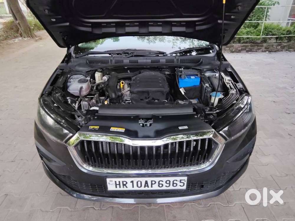 Skoda Slavia 1.0 Active Tsi, 2022, Petrol