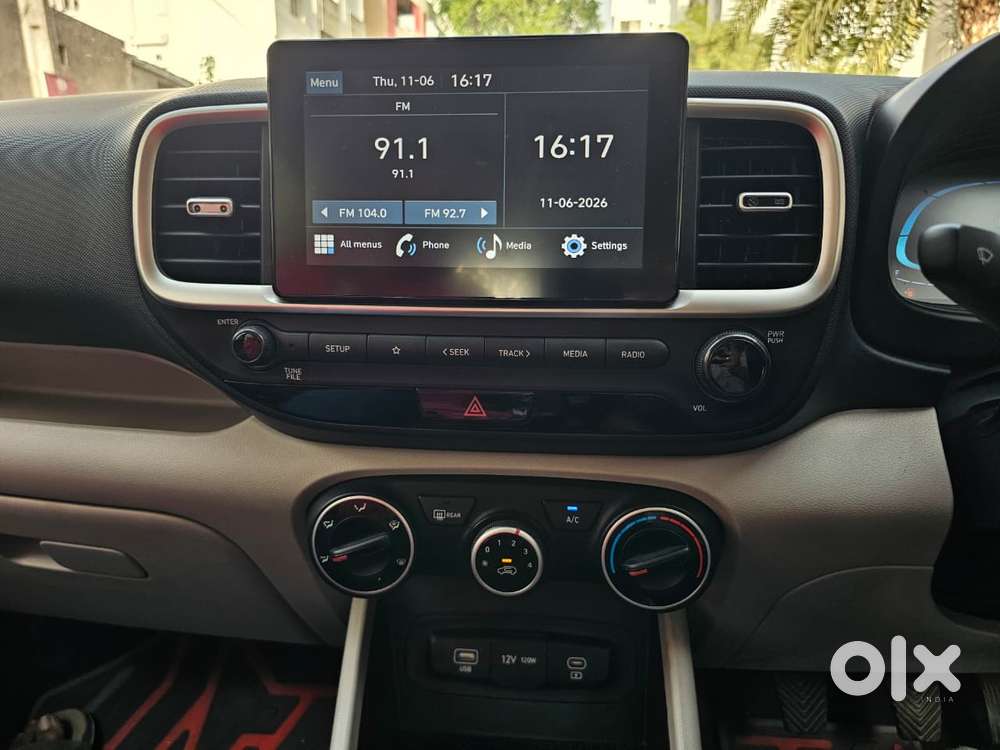 Hyundai Venue S 1.2 Petrol, 2023, Petrol