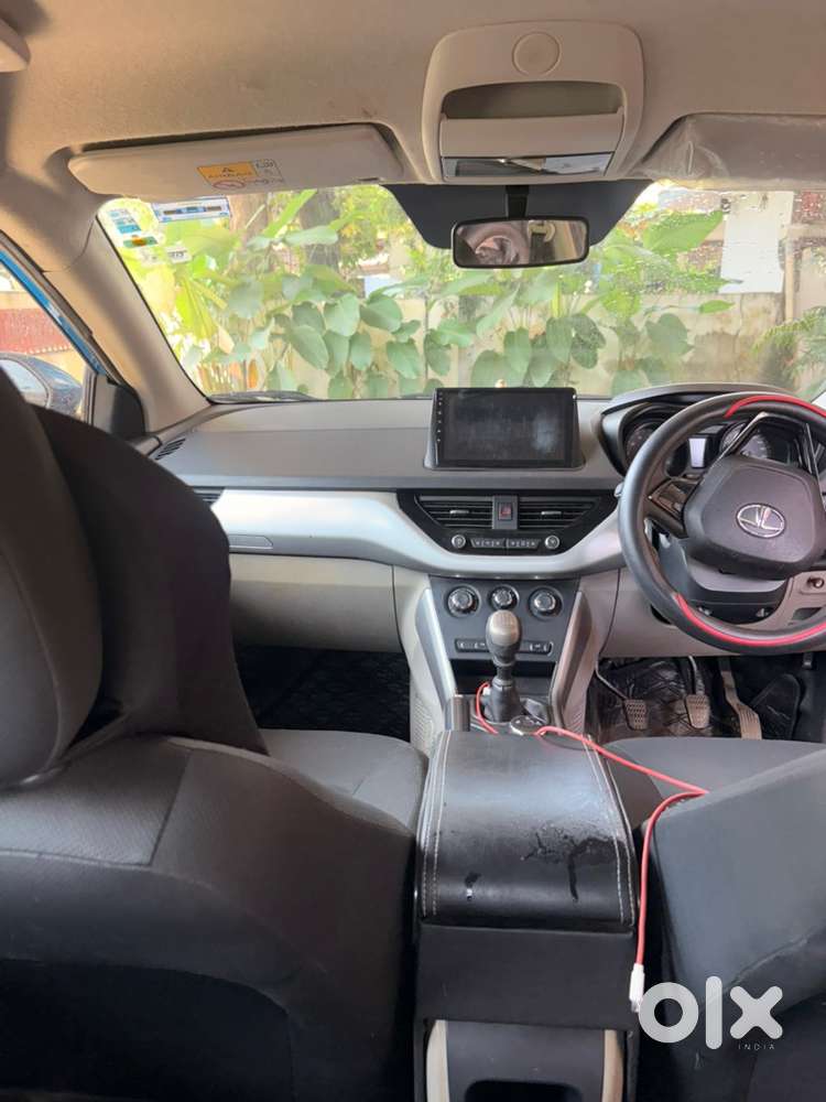 Tata Nexon Petrol Manual 2018