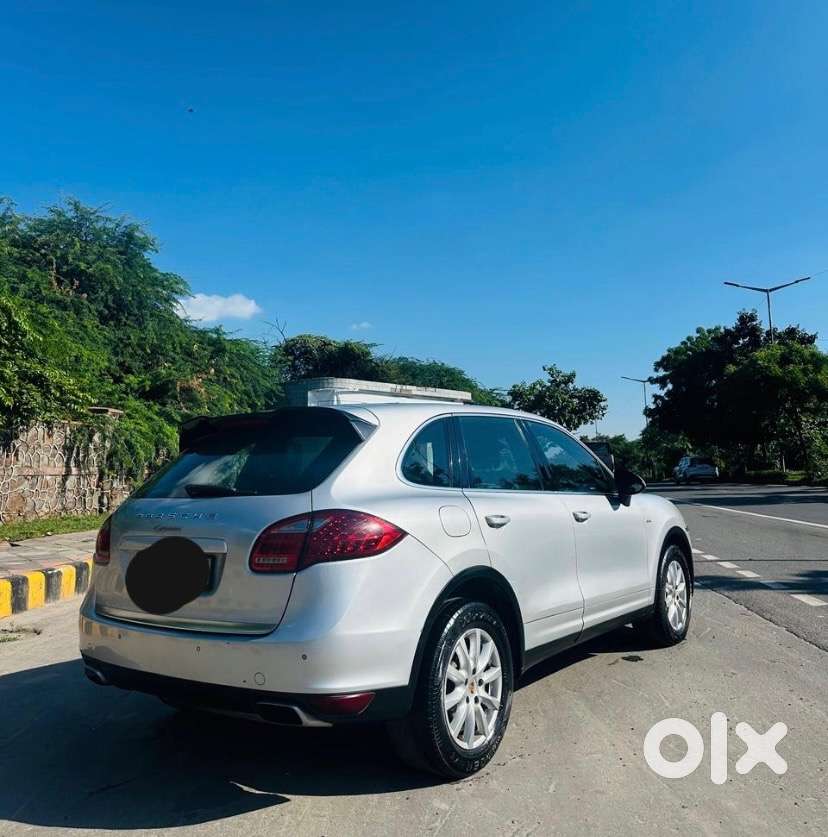 Porsche Cayenne Diesel 2013 Superb Condition With Paranomic Sunroof