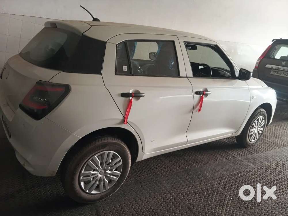 Maruti Suzuki Swift 2025 Petrol 12000 Km Driven