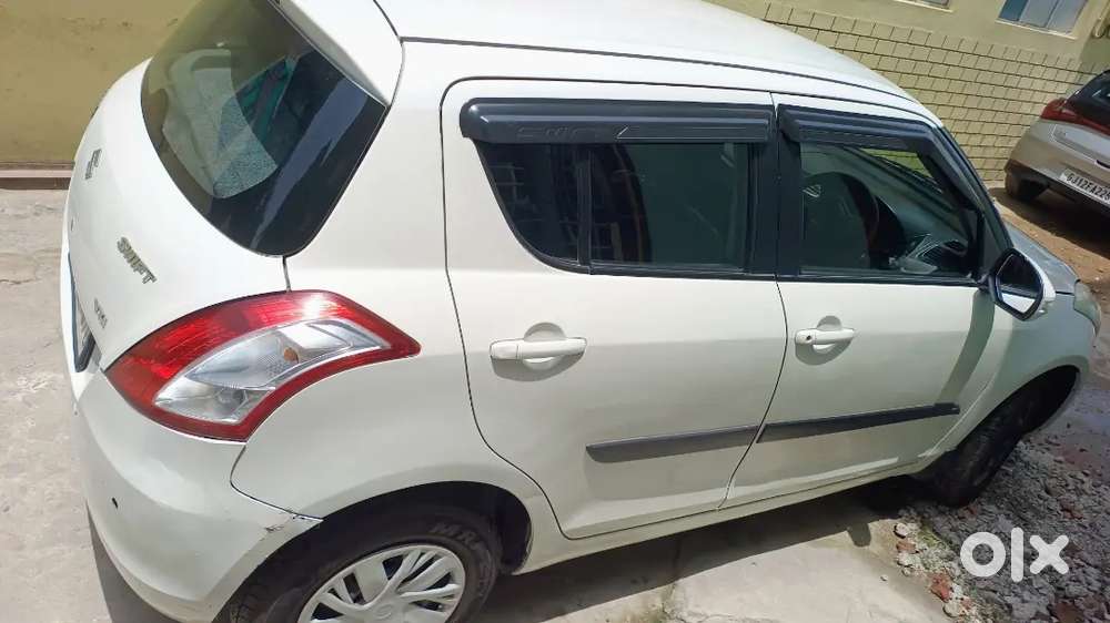Maruti Suzuki Swift 2015