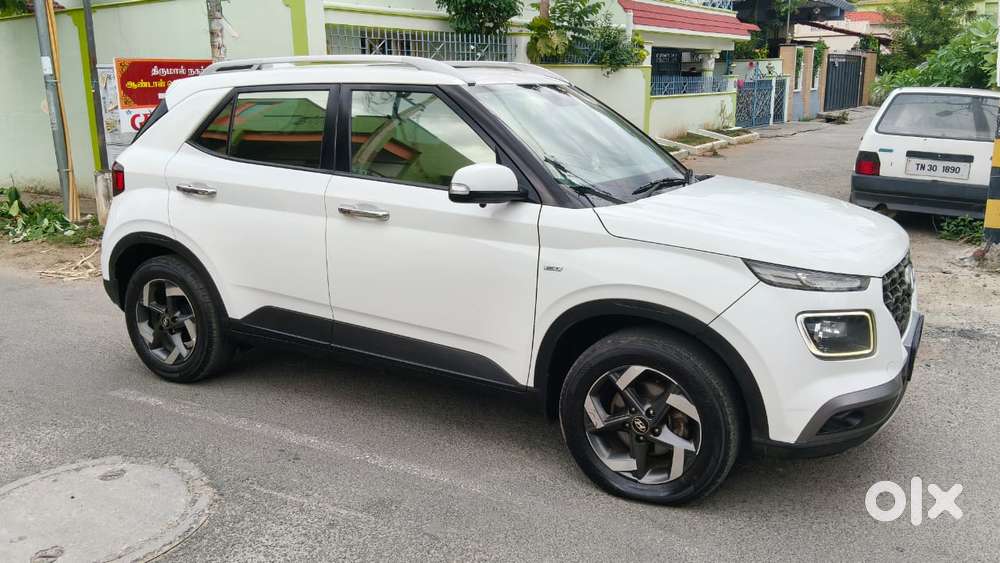 Hyundai Venue Sx Plus Turbo Dct, 2019, Petrol