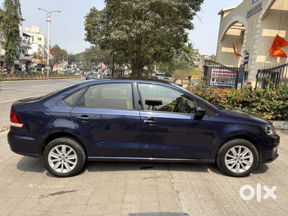 Volkswagen Vento 1.2 Tsi Highline Plus At, 2015, Petrol