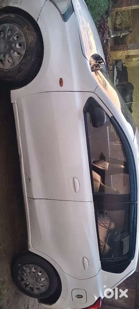 Datsun Go Hybrid Automatic 2015