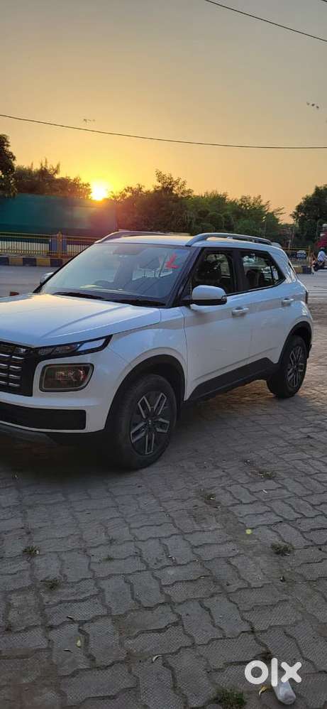 Hyundai Venue S Diesel, 2022, Diesel