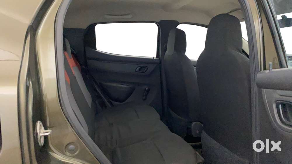 Renault Kwid 1.0 Rxt Edition, 2016, Petrol