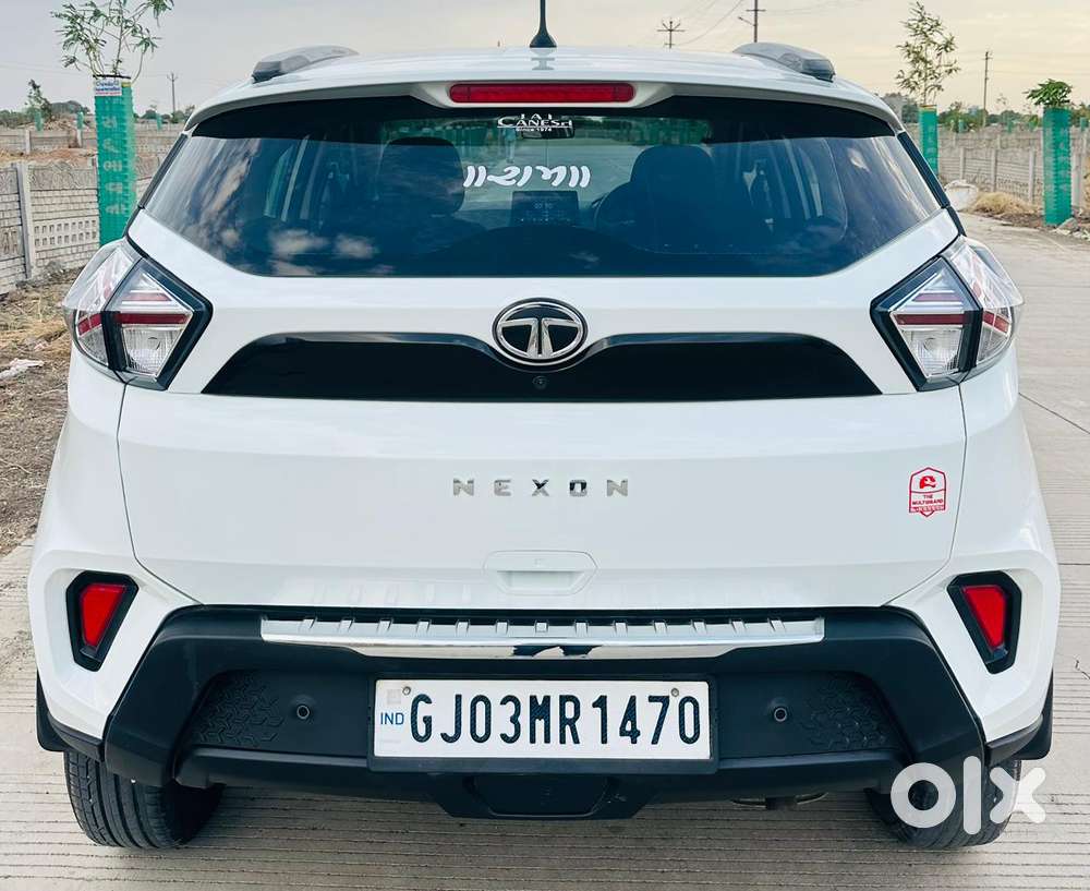 Tata Nexon, 2023, Petrol