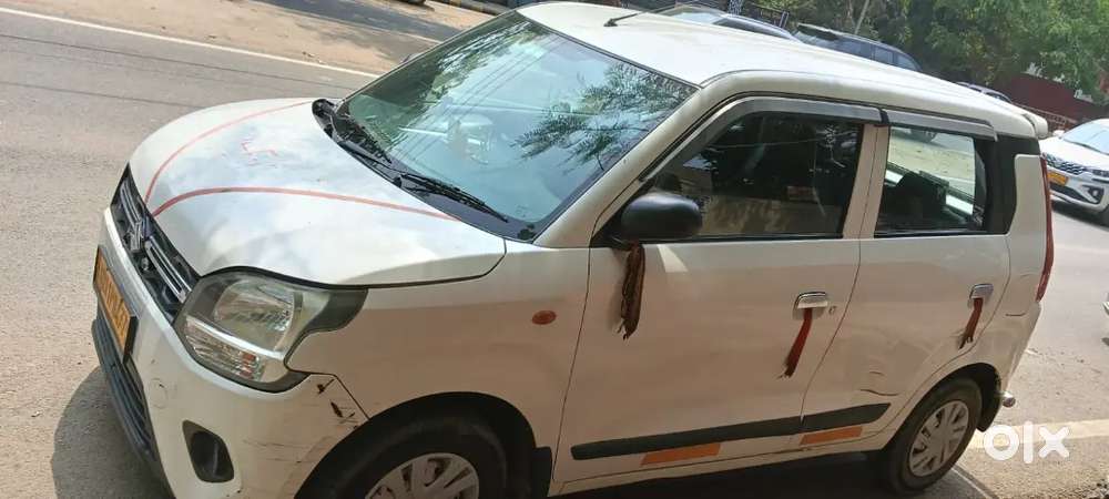 Car Par Lon Nhi Hai