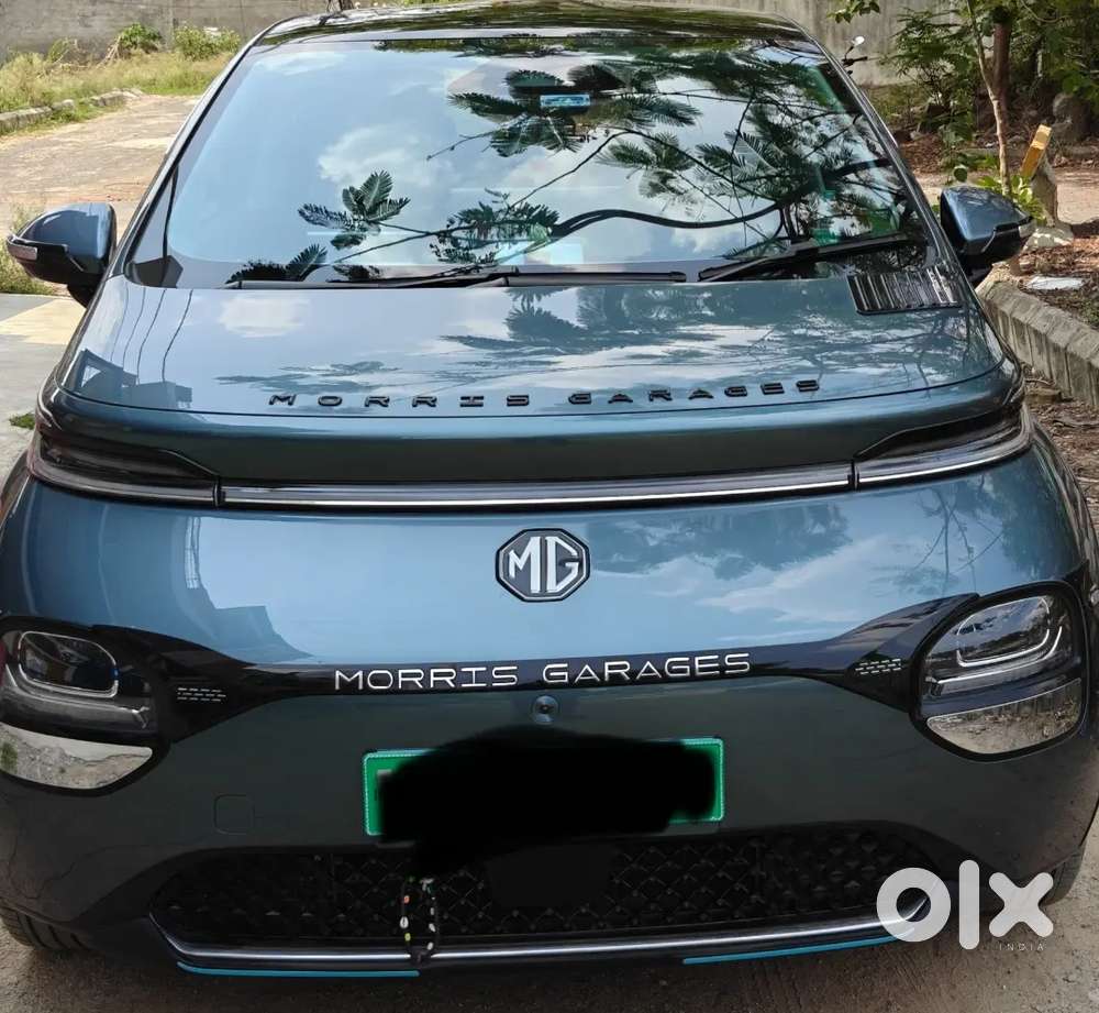 Mg Windsor Essence Pro Ev 2025 Electric 17000 Km Driven