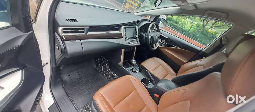 Toyota Innova Crysta Zx Automatic  Single Owner  Toyota Service Hist