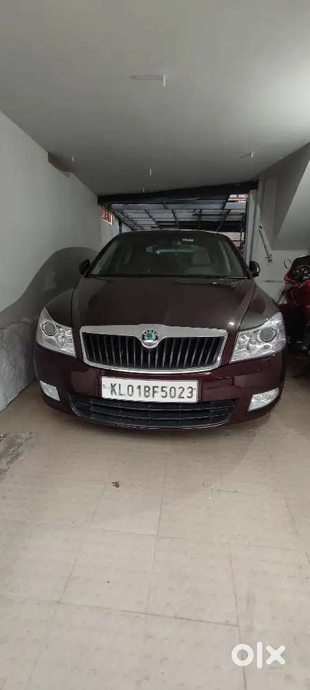 Skoda Laura 2012