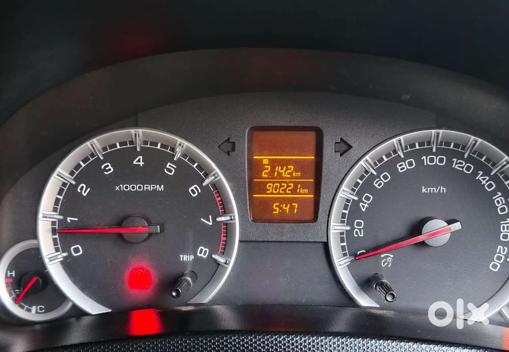 Maruti Suzuki Swift Dzire Vxi, 2012, Petrol