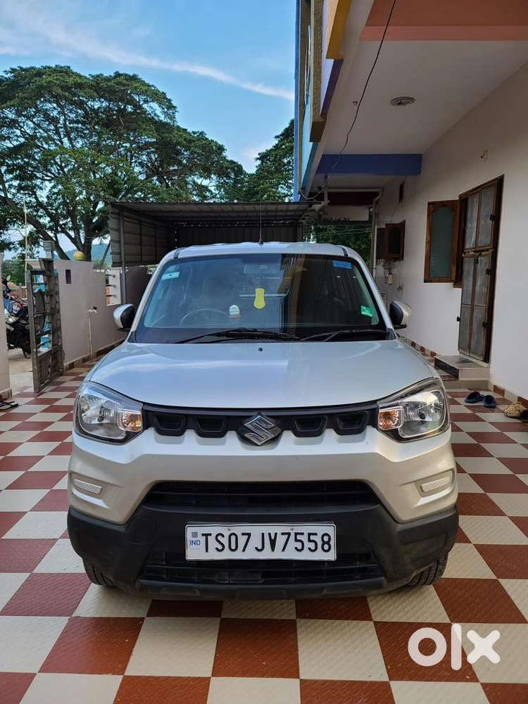 Maruti S-presso Vxi+ (2023 Regd) - 45k Km, Android Auto