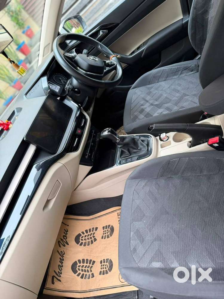 Skoda Slavia 1.0 Tsi Automatic