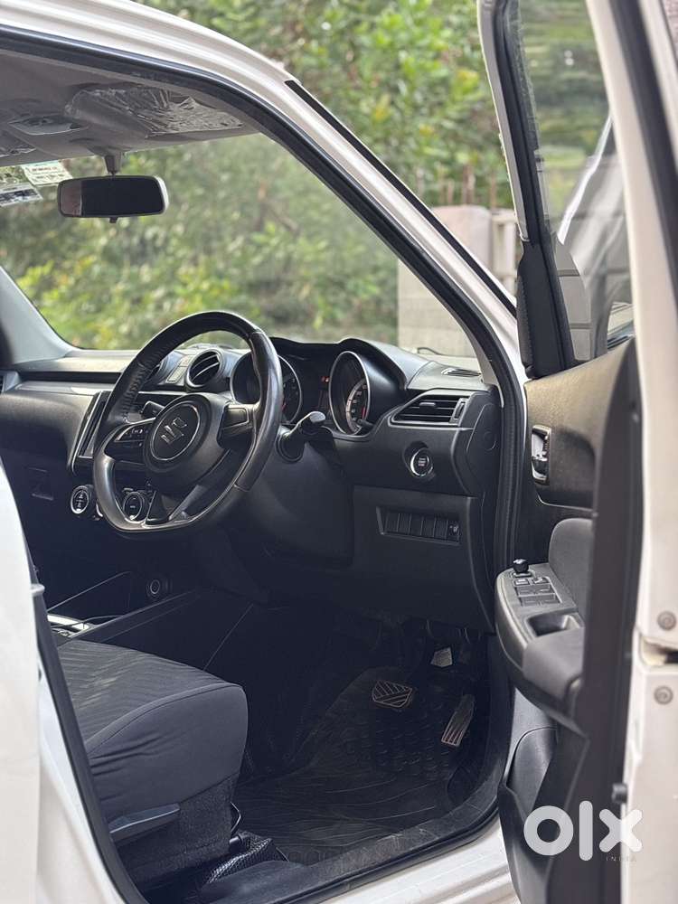 Maruti Suzuki Swift Amt Zxi Plus, 2019, Petrol