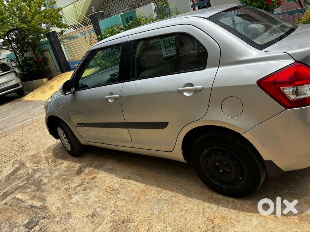 Maruti Suzuki Dzire 1.2 Vxi 2013
