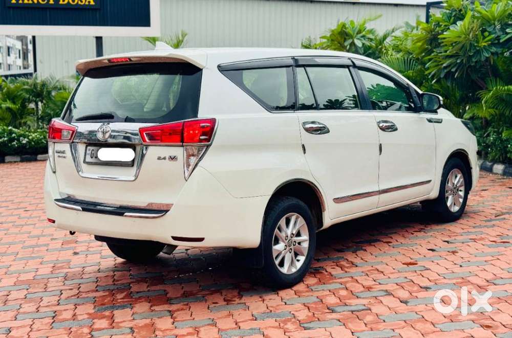 Toyota Innova Crysta 2.4 V 8 Str, 2019, Diesel