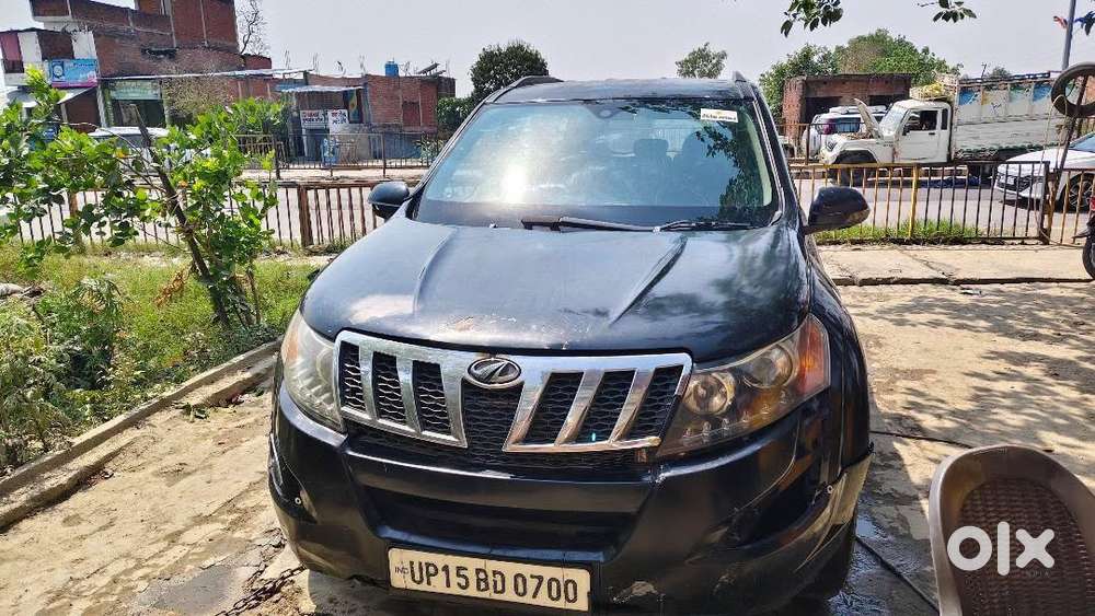 Mahindra Xuv500 2013 Diesel 75000 Km Driven