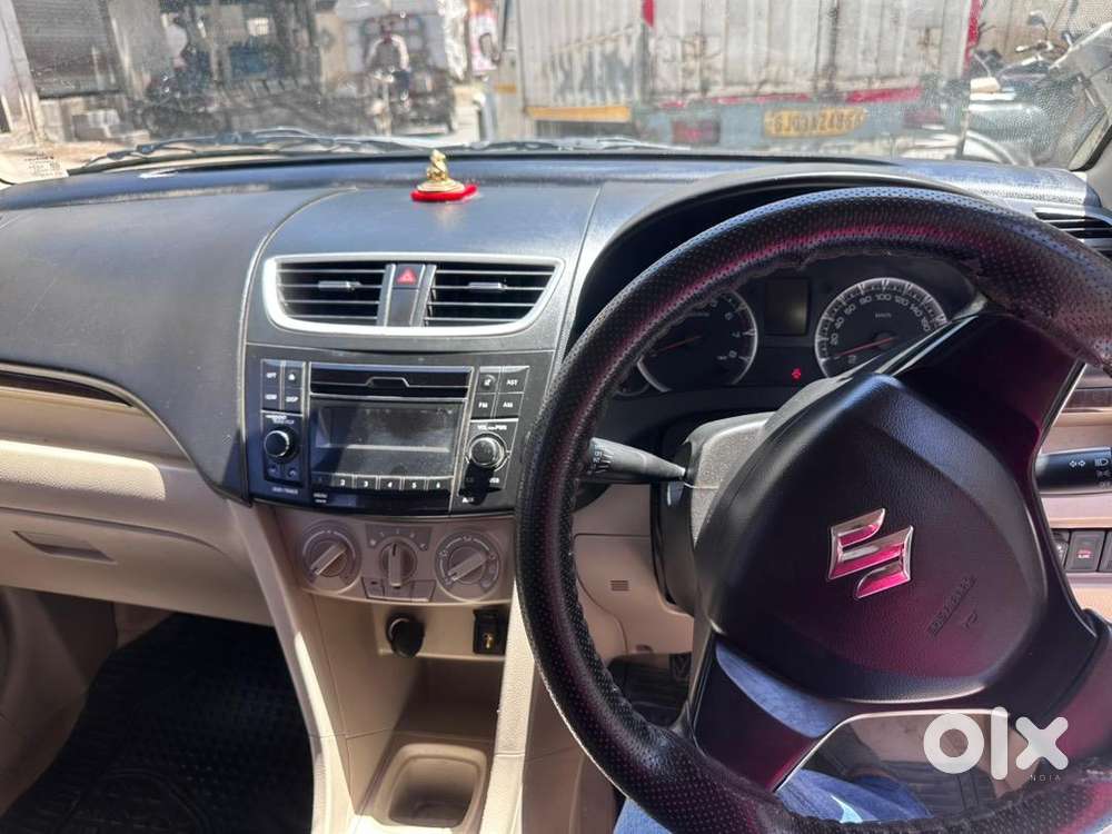 Maruti Suzuki Dzire 2017 Cng & Good Condition One Owner
